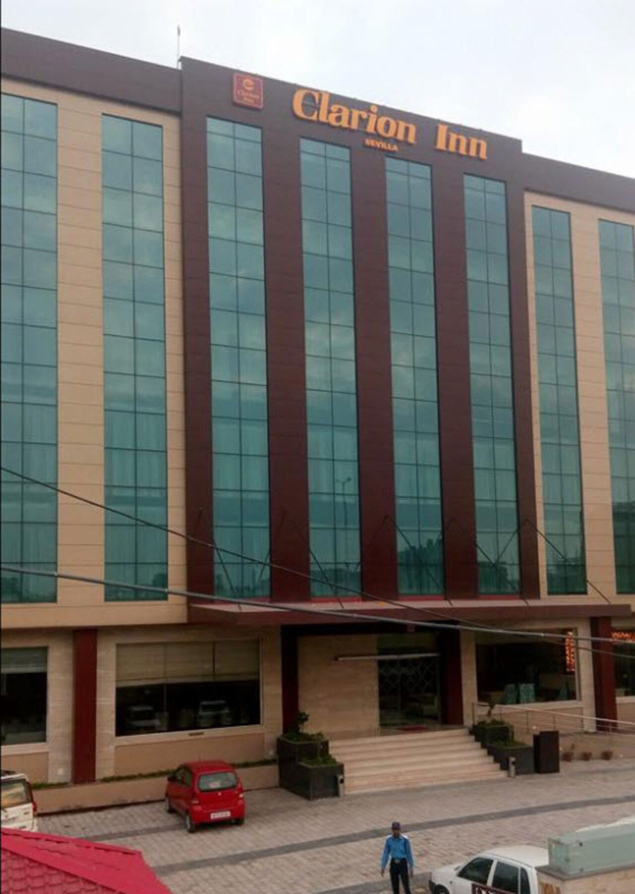 Clarion Inn Sevilla Panchkula Exterior photo